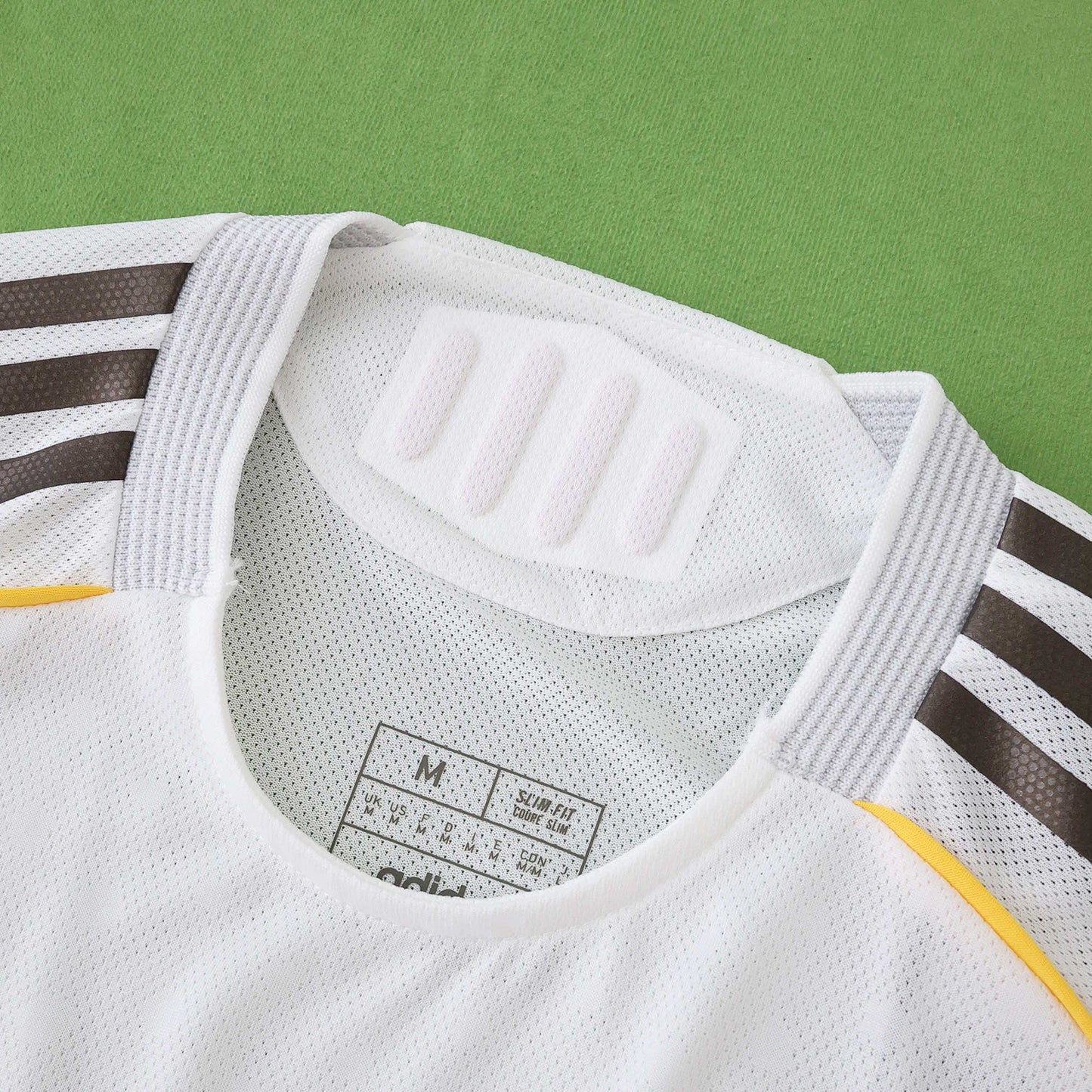 Real Madrid - Authentic Heimtrikot 2025/26