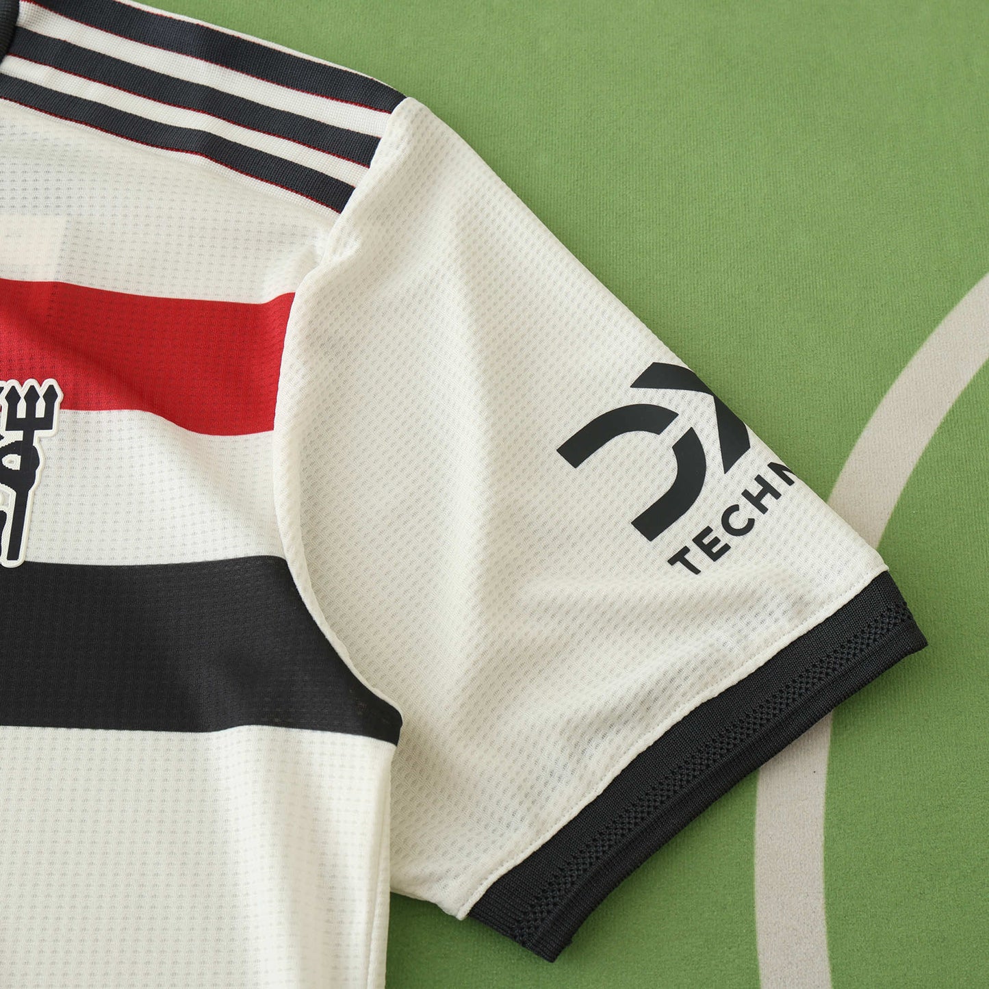 Manchester United - Authentic Alternativtrikot (3.) 2024/25