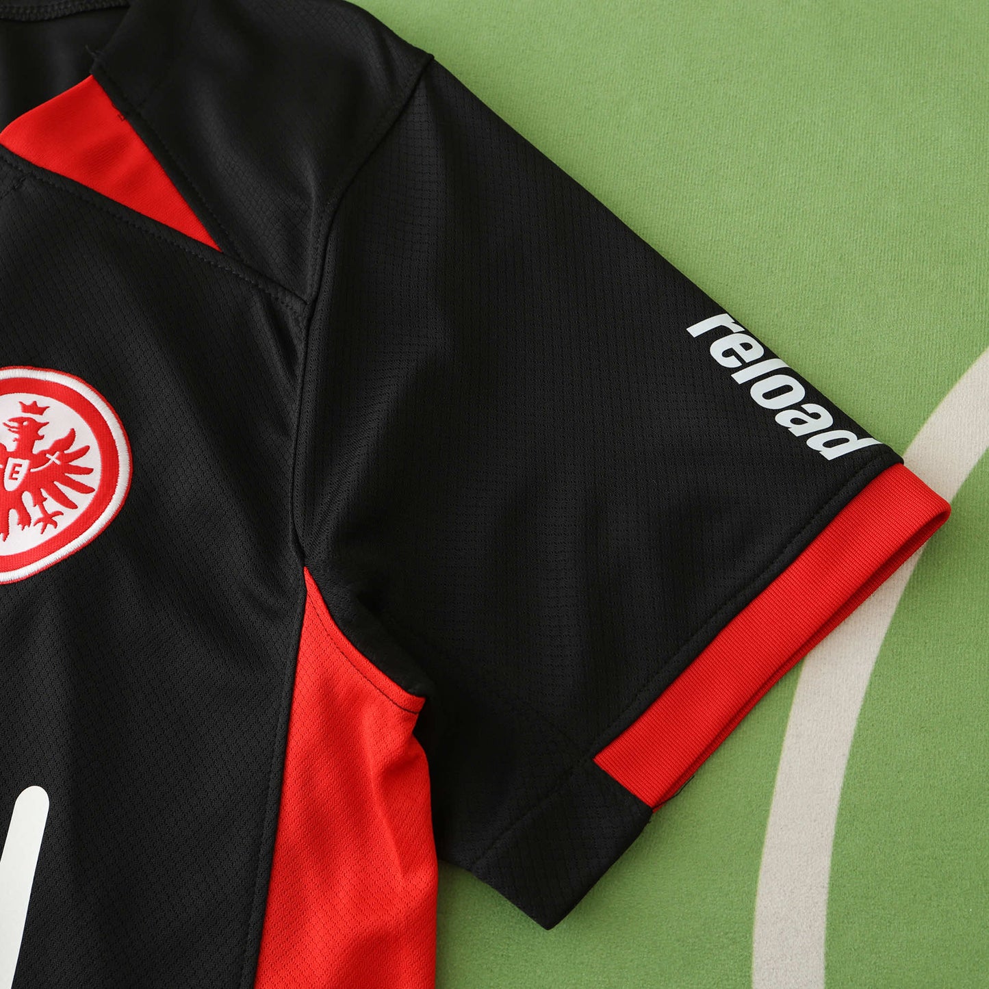 Eintracht Frankfurt - Auswärtstrikot 2024/25