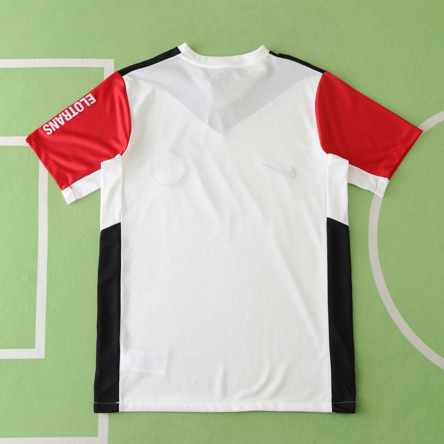 Eintracht Frankfurt - Heimtrikot 2024/25