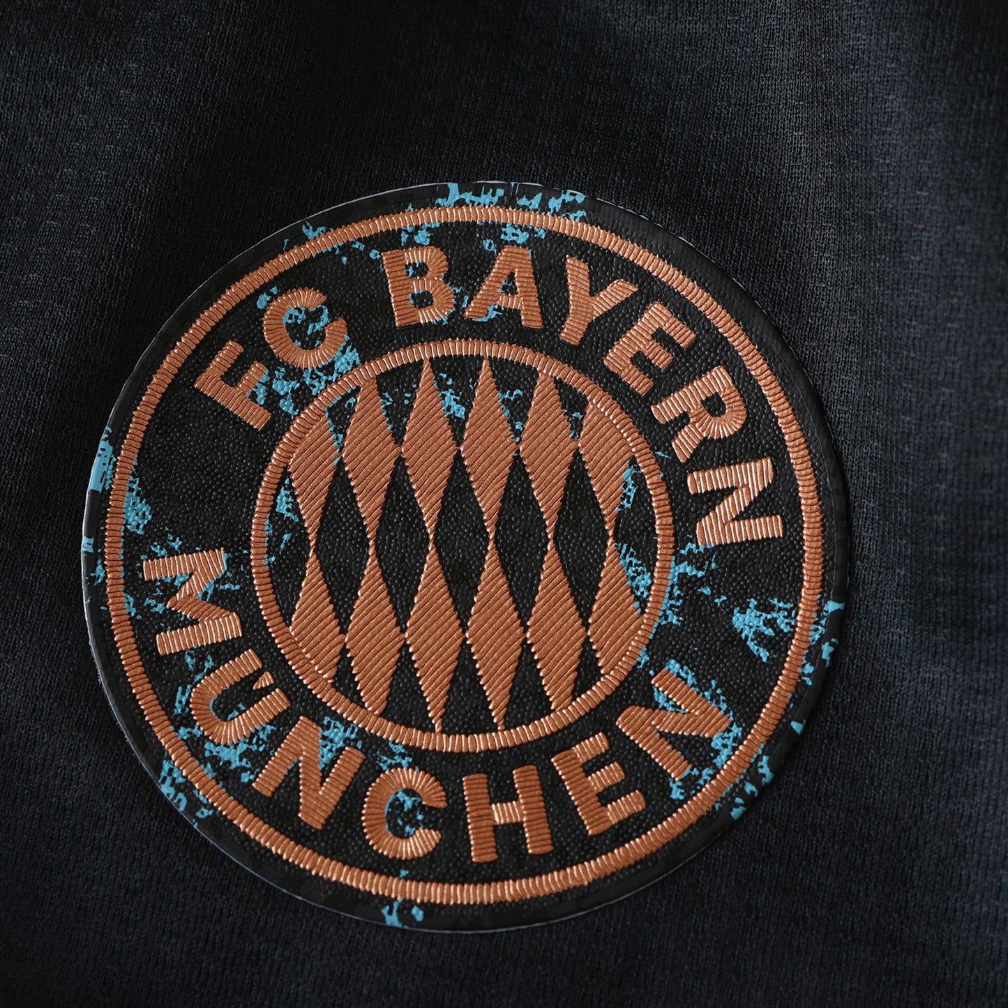 FC Bayern München - Authentic Auswärtstrikot 2024/25
