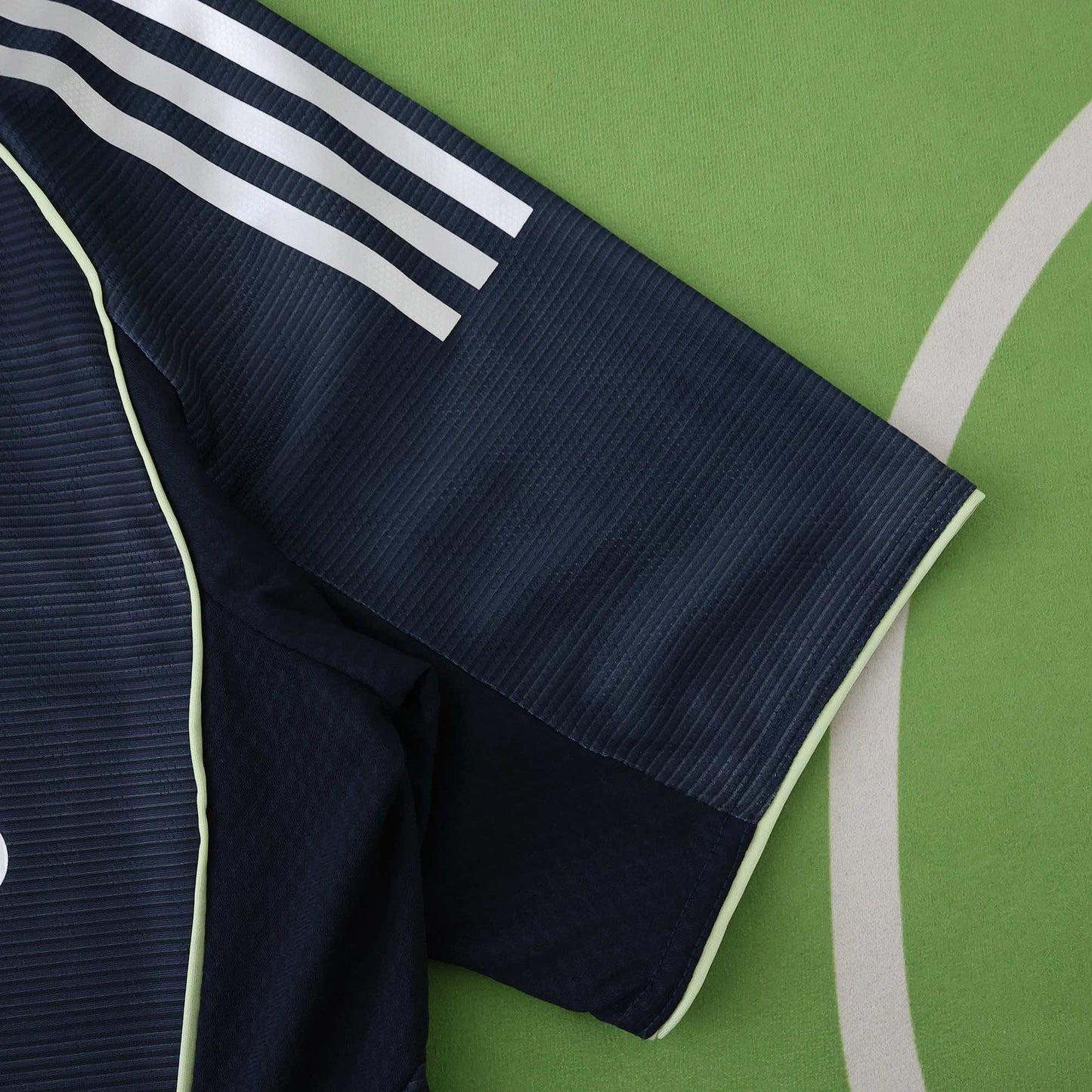 Real Madrid - Authentic Auswärtsrikot 2025/26
