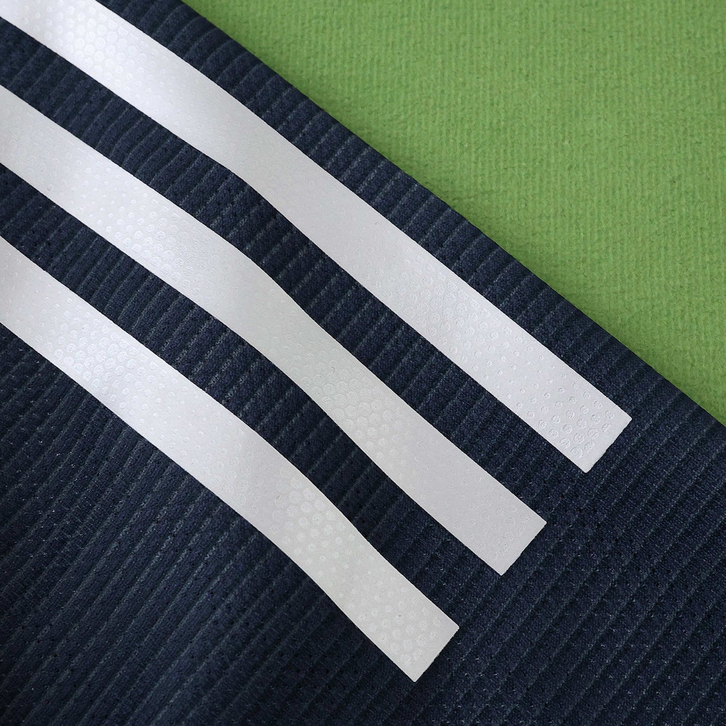 Real Madrid - Authentic Auswärtsrikot 2025/26