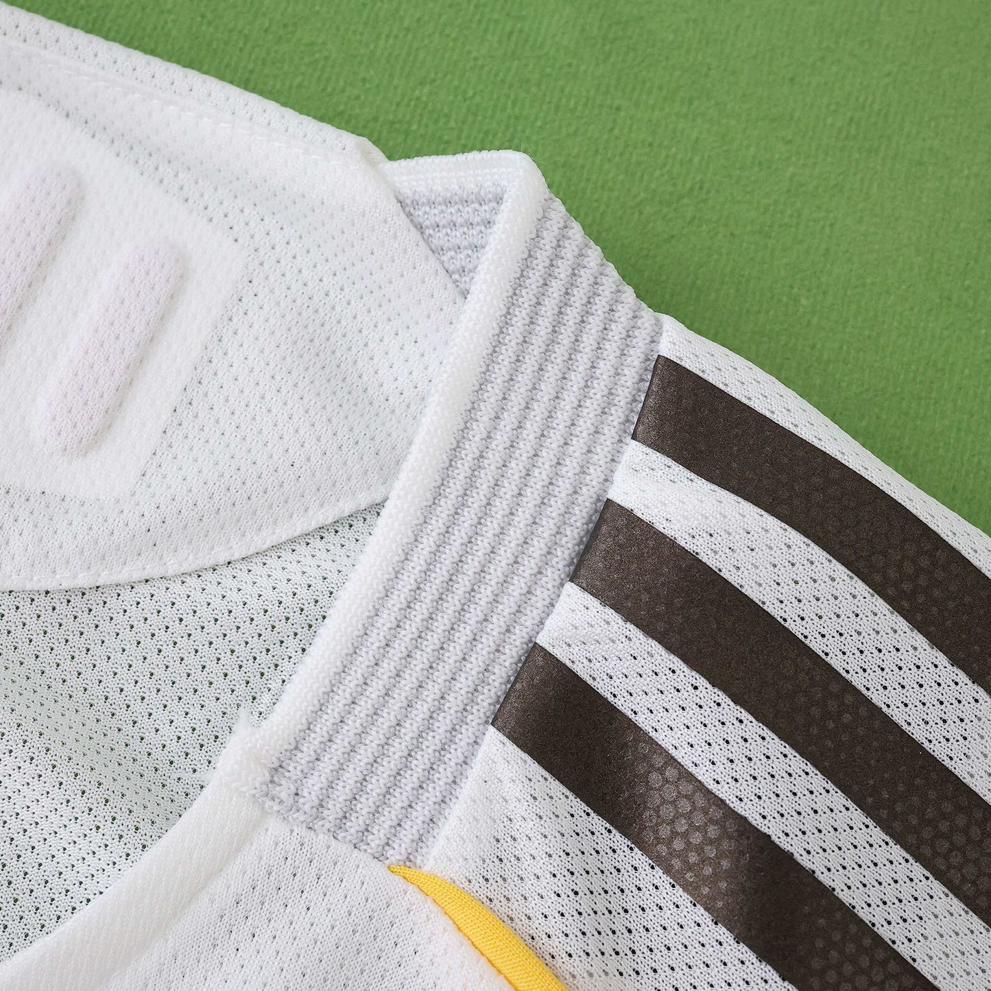 Real Madrid - Authentic Heimtrikot 2025/26