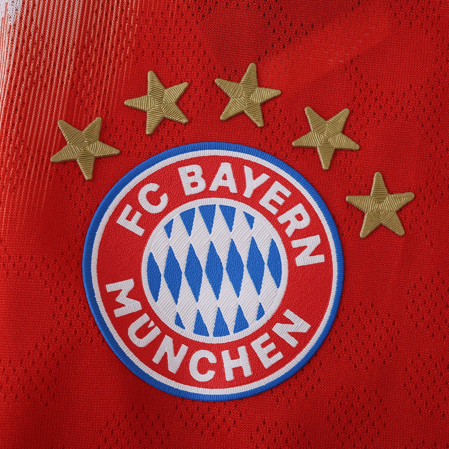FC Bayern München - Authentic Heimtrikot 2025/26