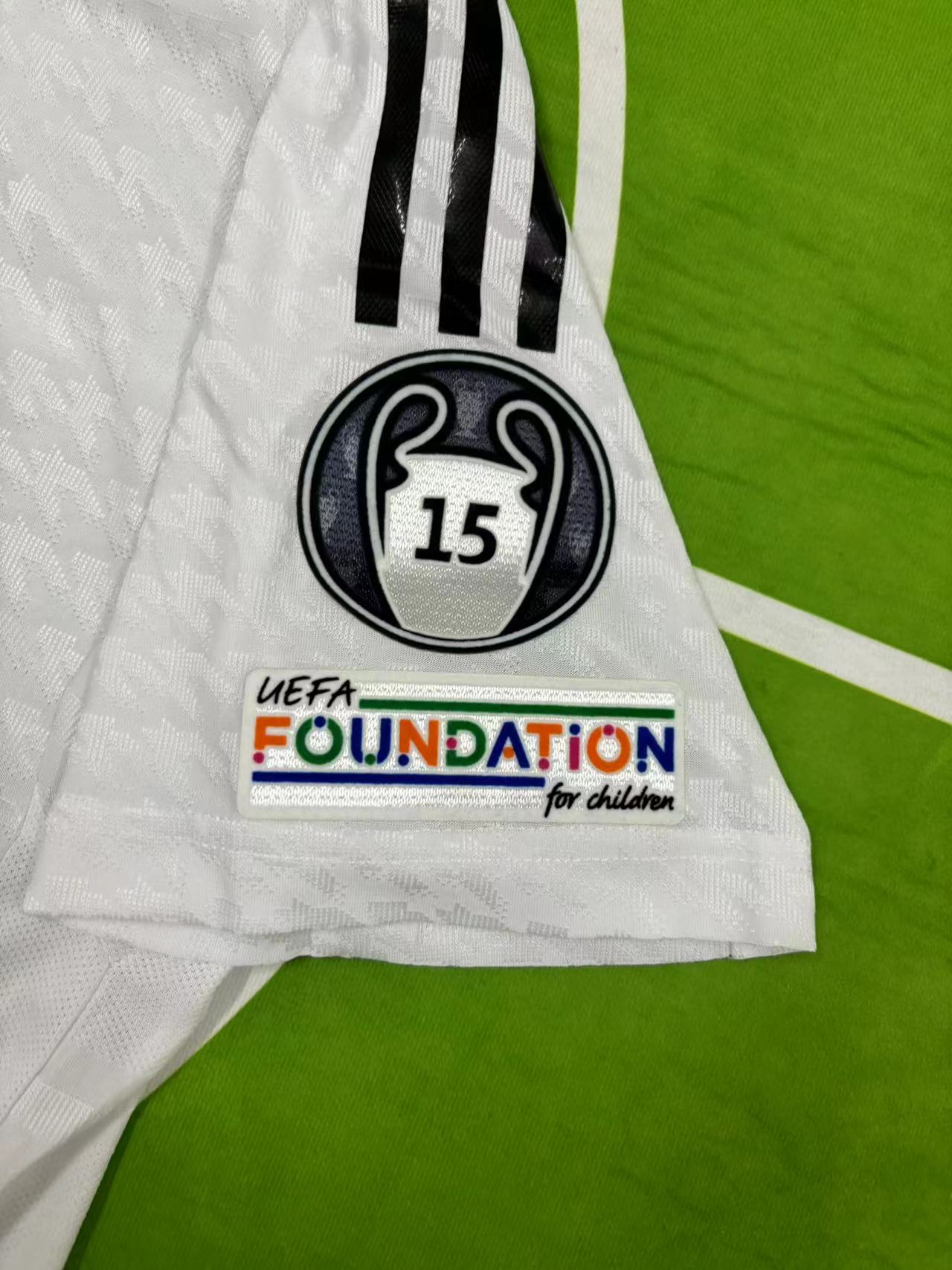 Real Madrid - Authentic Heimtrikot 2024/25