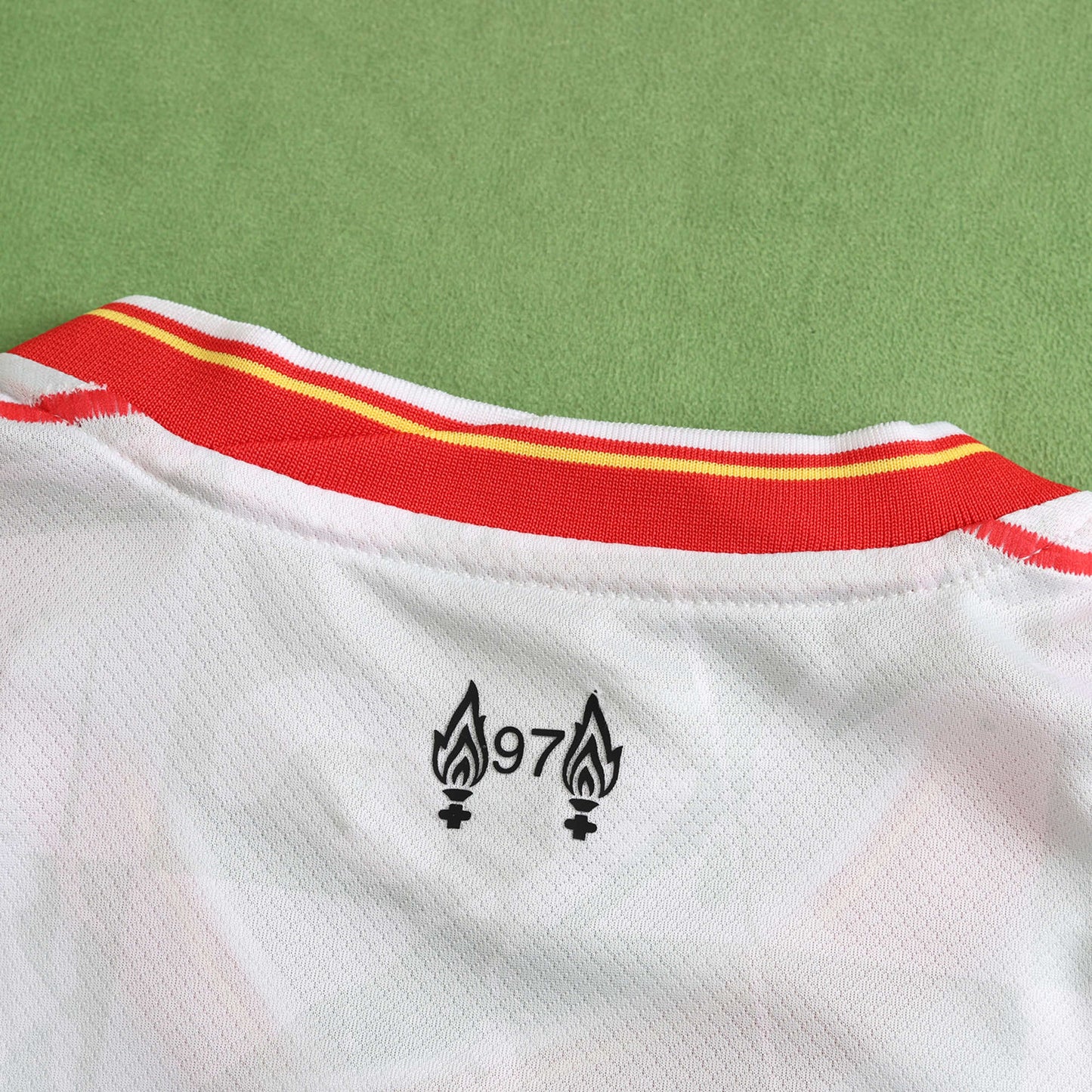 Liverpool F.C - Alternativtrikot (3.) 2024/25