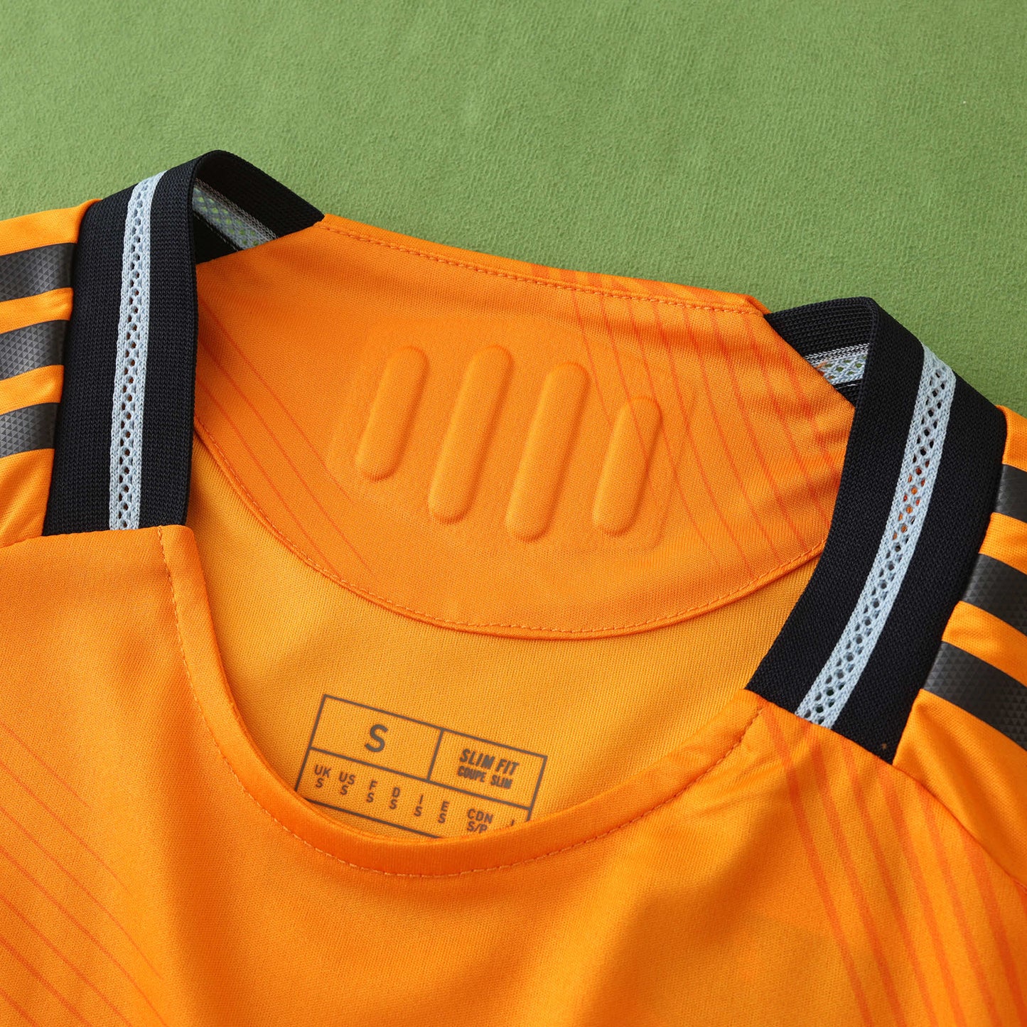 Real Madrid - Authentic Auswärtstrikot 2024/25
