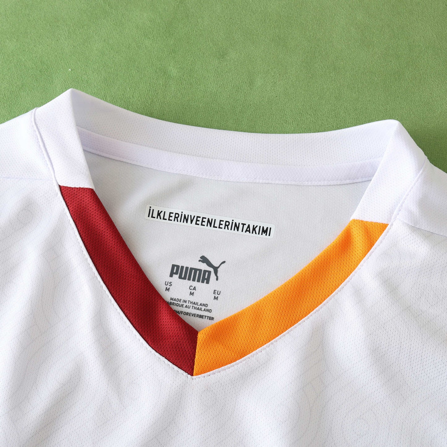 Galatasaray SK - Auswärtstrikot 2024/25