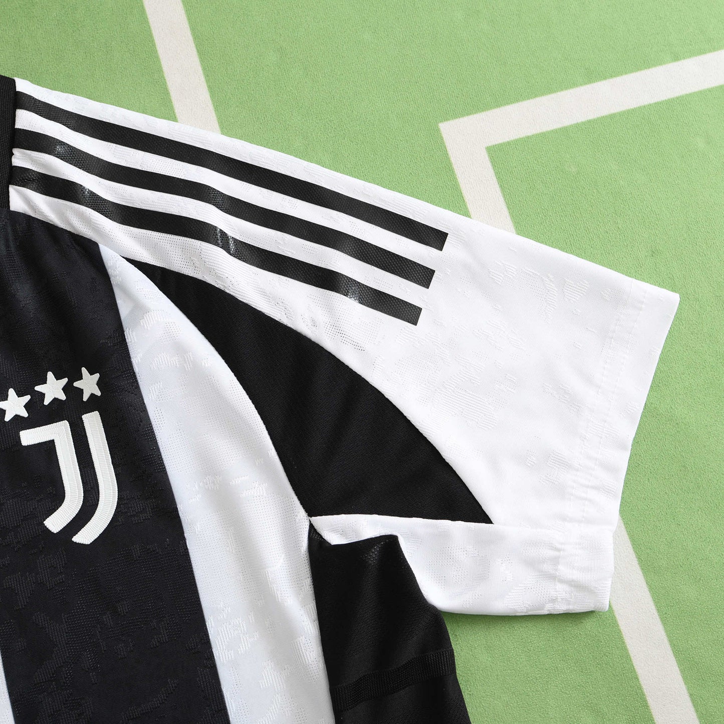 Juventus Turin - Authentic Heimtrikot 2024/25