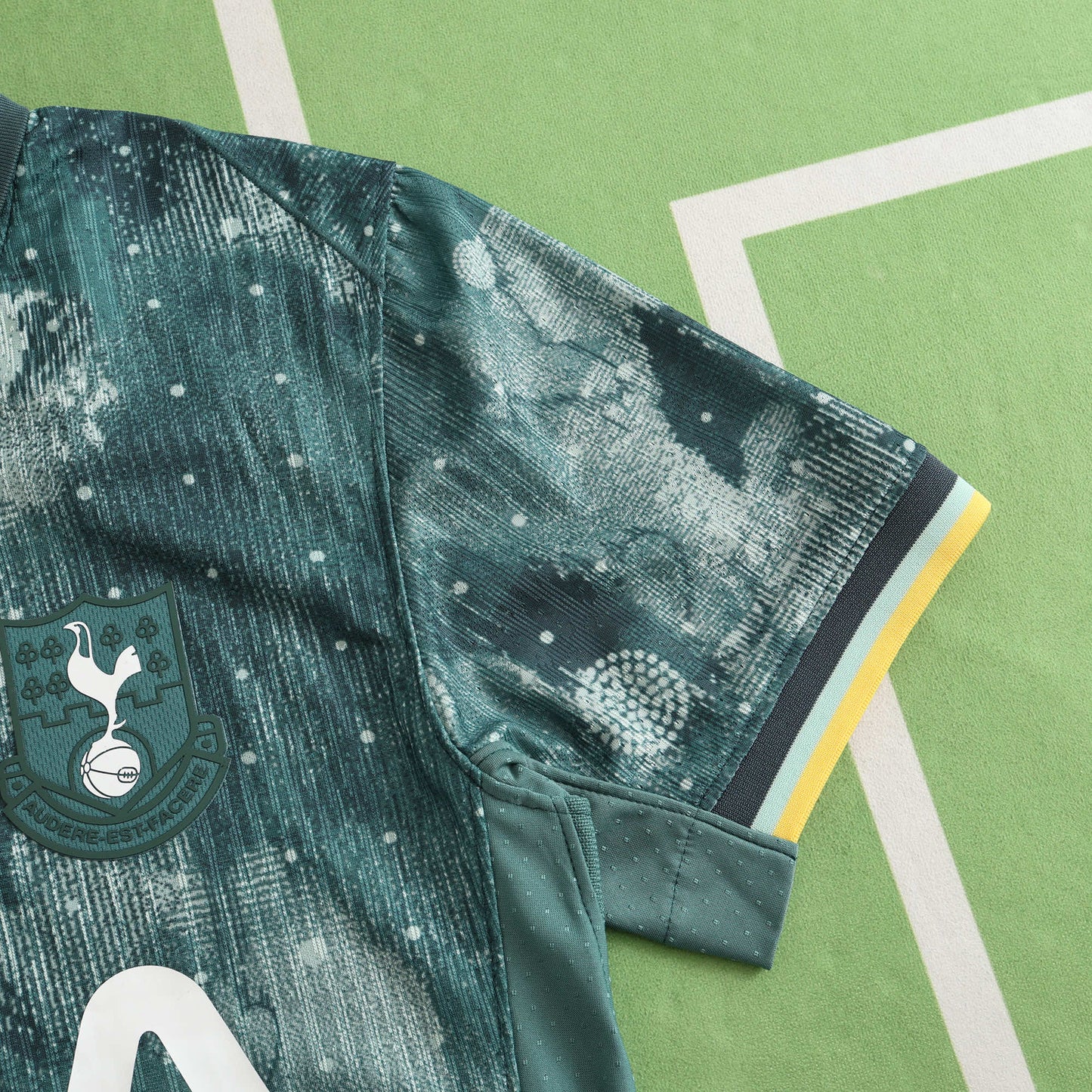Tottenham Hotspur - Authentic Alternativtrikot (3.) 2024/25