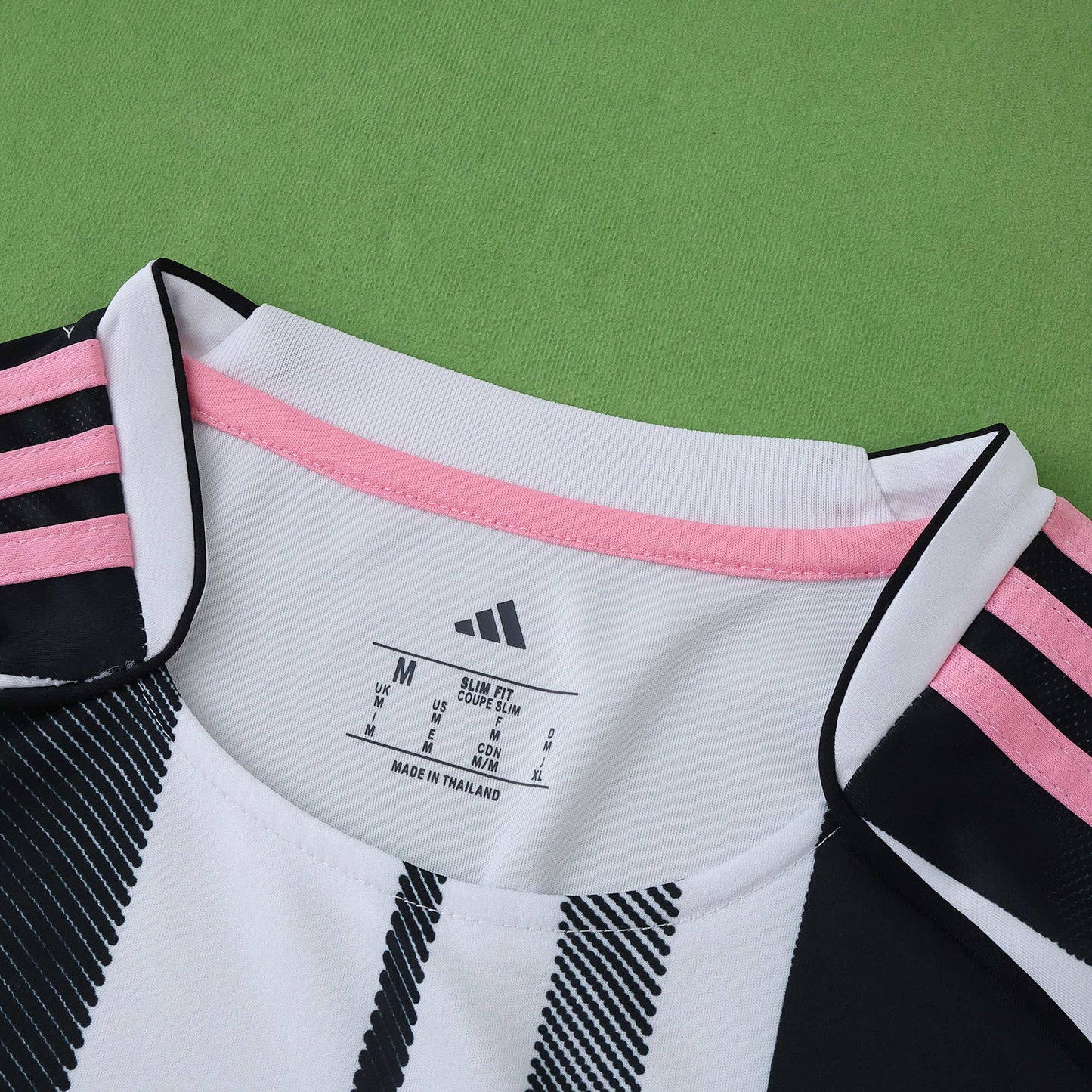 Juventus Turin - Heimtrikot 2025/26